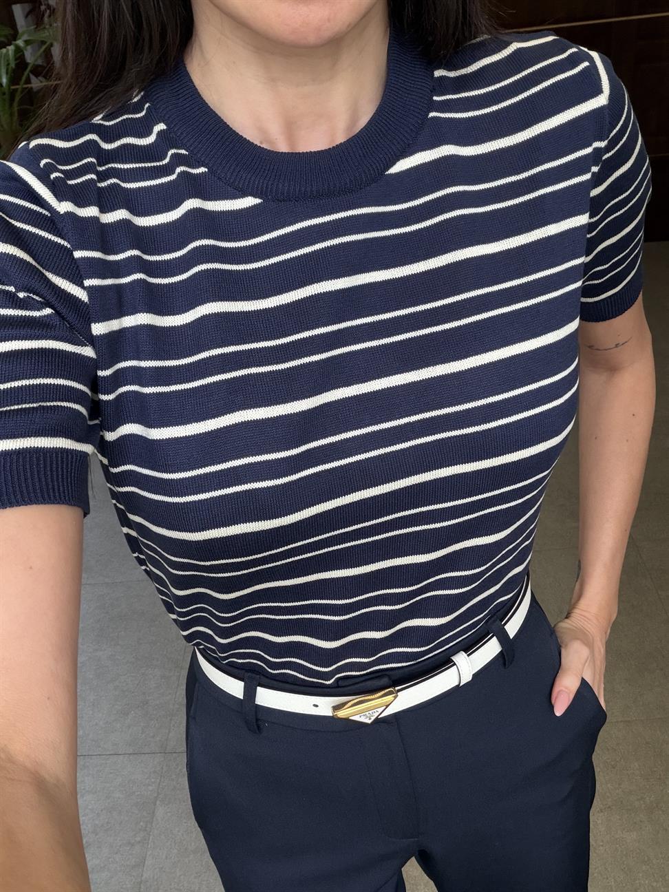 Lacivert Çizgili Kısa Kol Triko