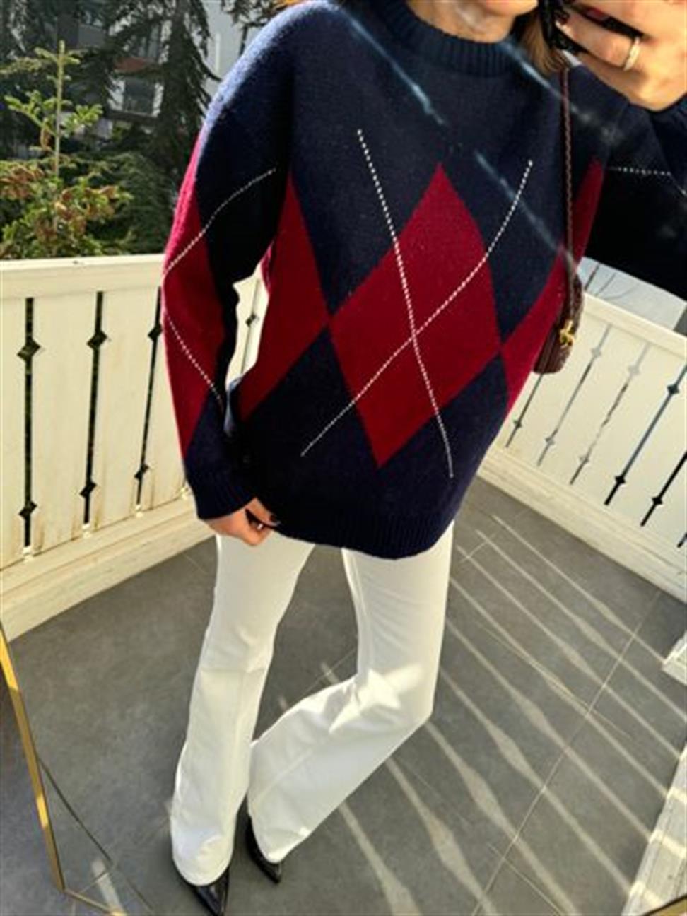 Lacivert Dikdörtgen Desen Kazak