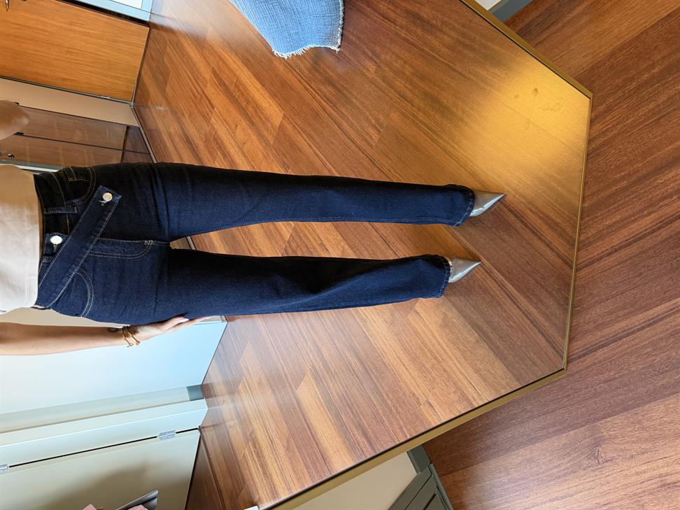 Lacivert Düğme Detaylı Jean Pantolon