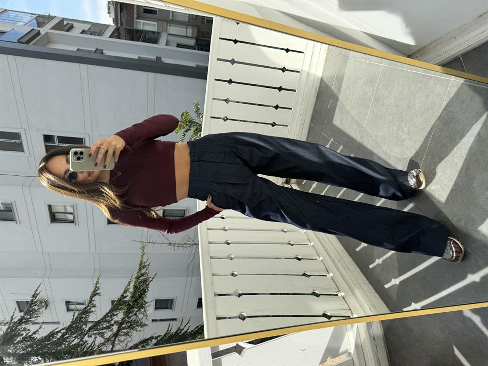 Lacivert Geniş Kesim Jean