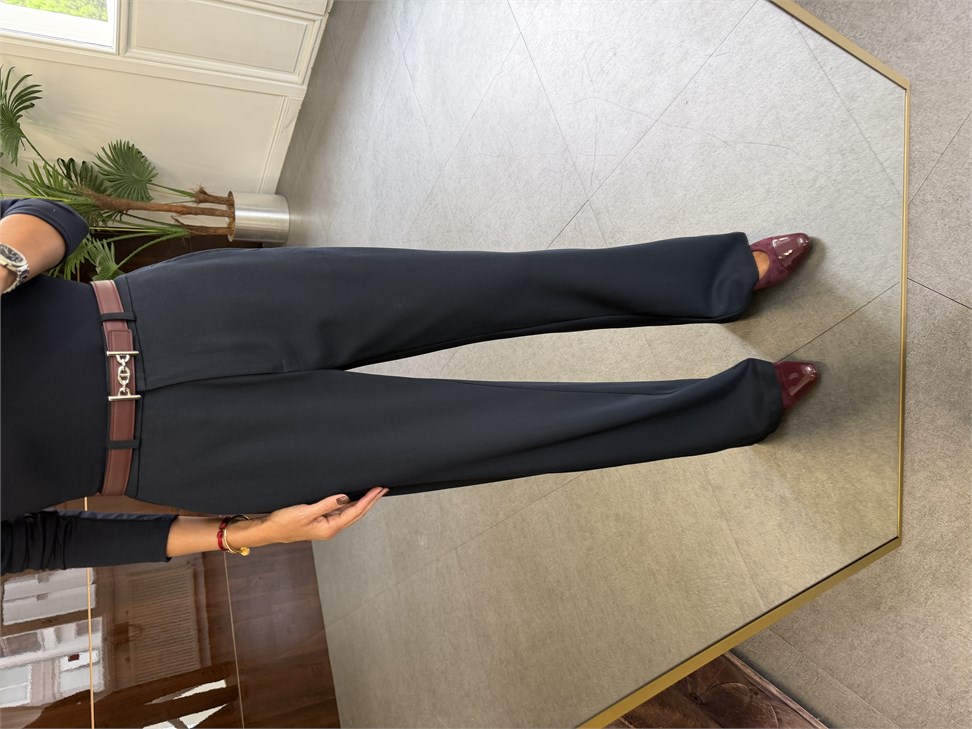 Lacivert Kancalı Wide Leg Kumaş Pantolon