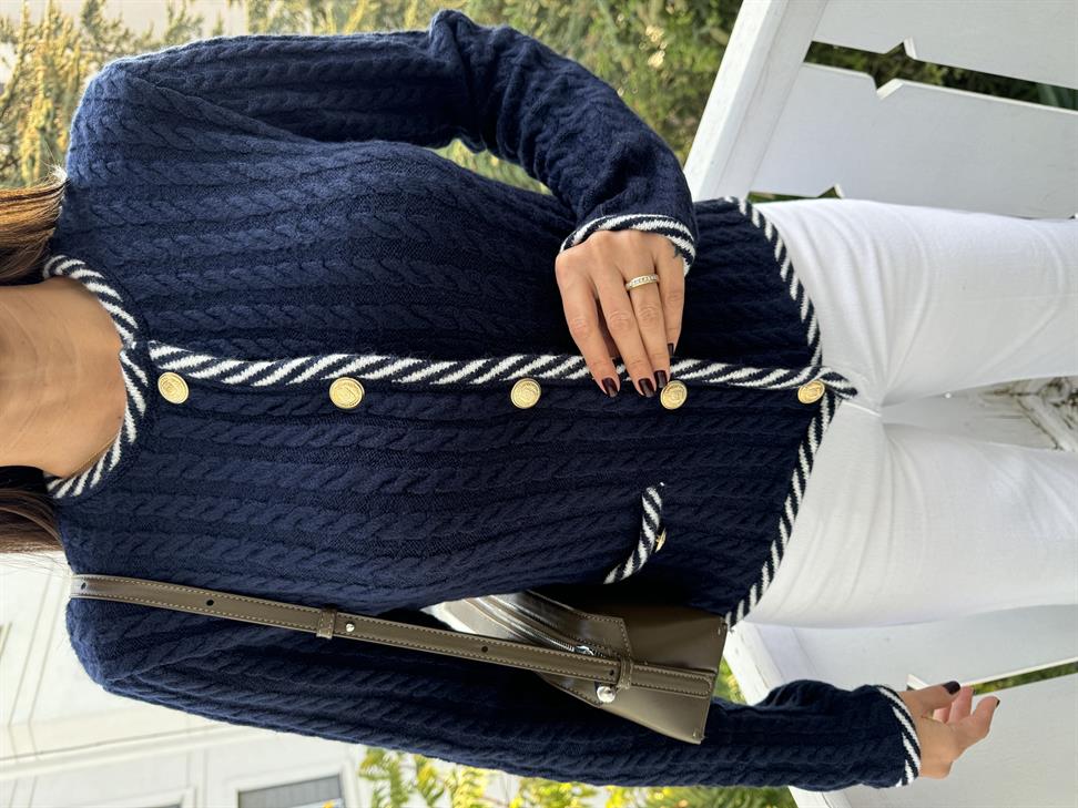 Lacivert-Kemik Saç Örgülü Cepli Hırka