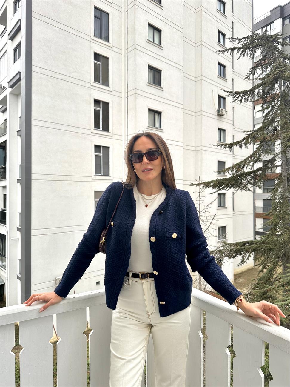 Lacivert Kendinden Saç Örgülü Düğmeli Hırka