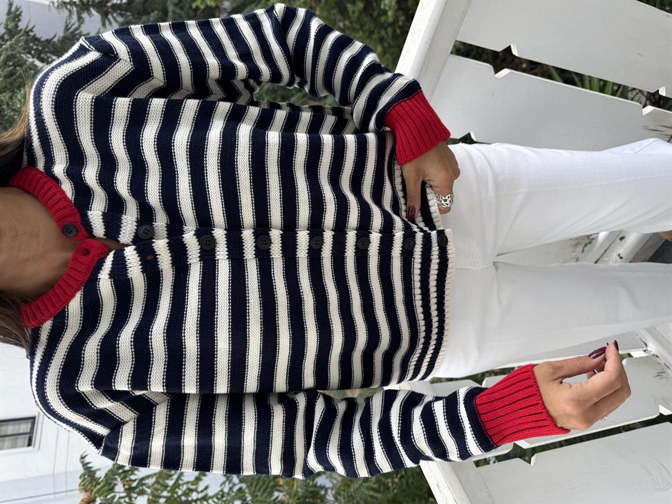 Lacivert-Kırmızı Çizgili Renkli Hırka