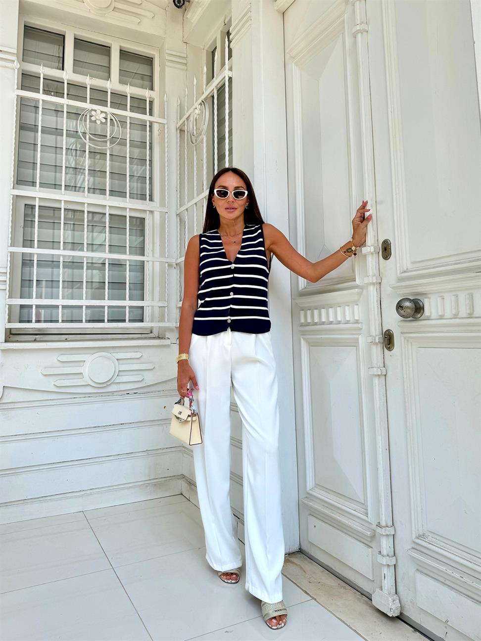 Lacivert Metal Düğmeli Çizgili Yelek