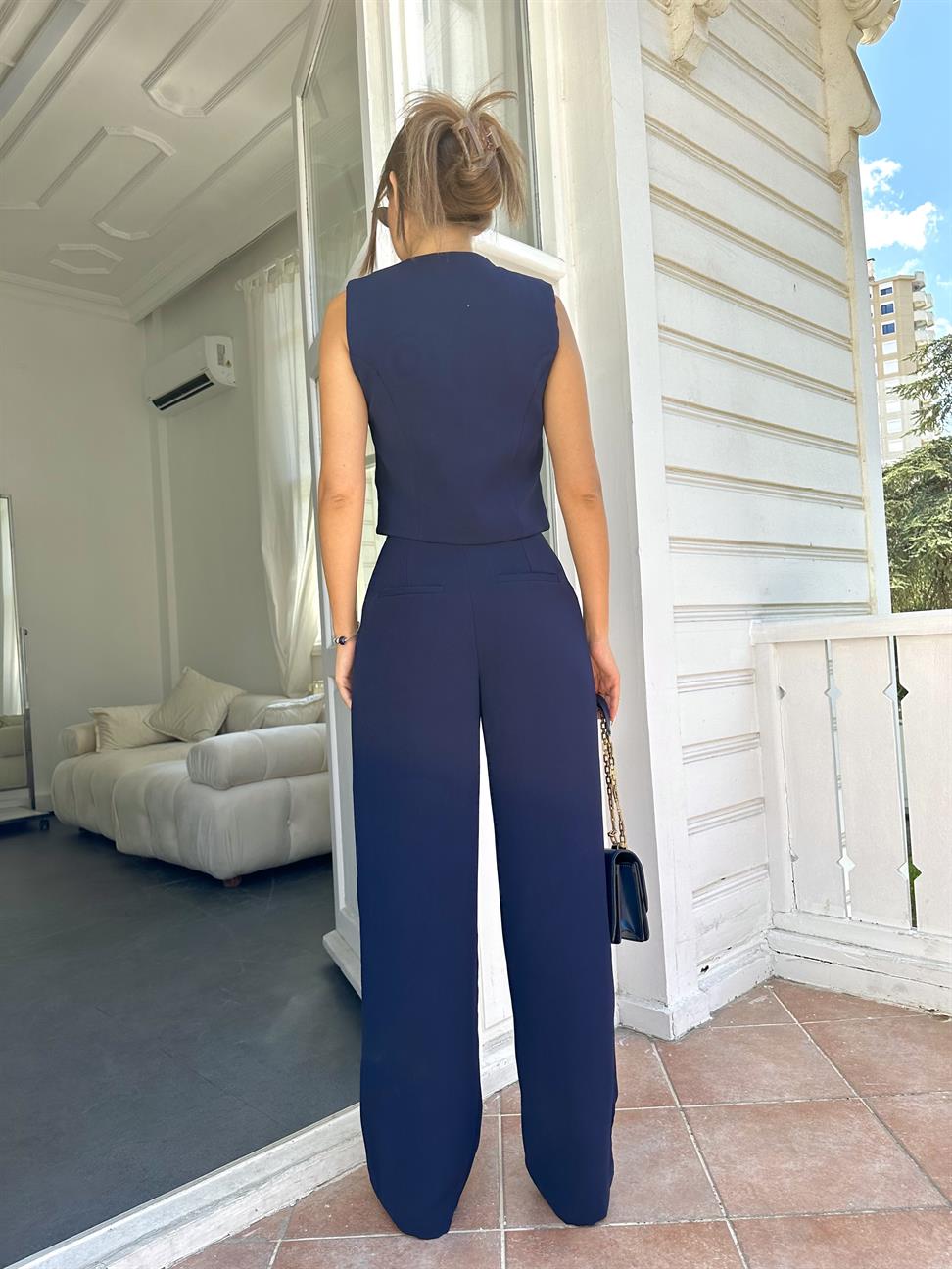 Lacivert Önden Düğmeli Yelek