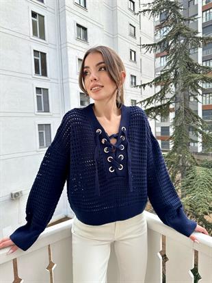 Lacivert Önü Bağcıklı File Kazak