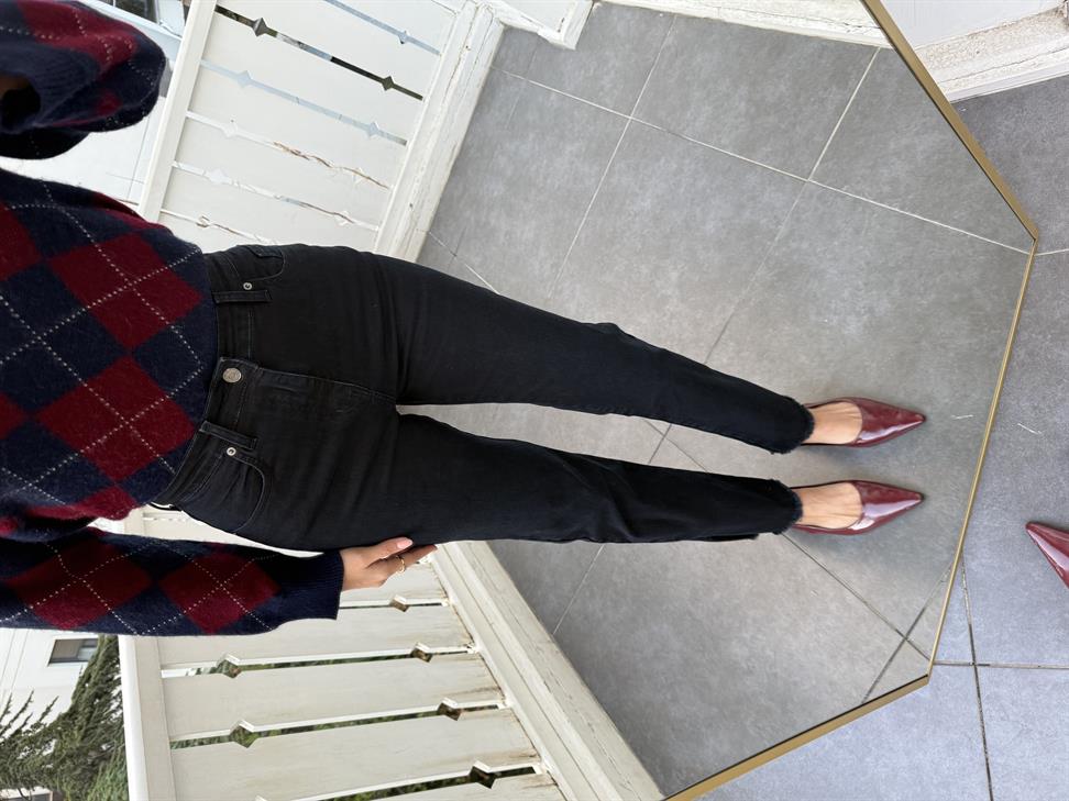 Lacivert Paçası Püsküllü ve Yırtmaçlı Jean Pantolon