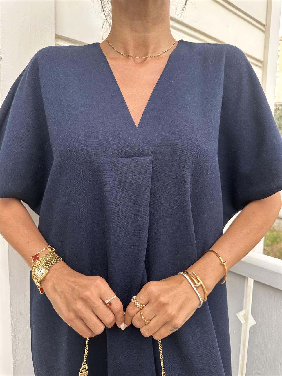 Lacivert V Yaka Basic Elbise