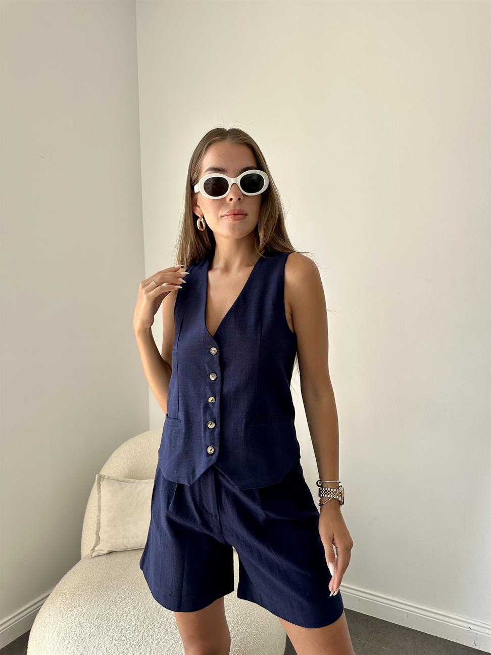 Lacivert Yelekli Keten Takım