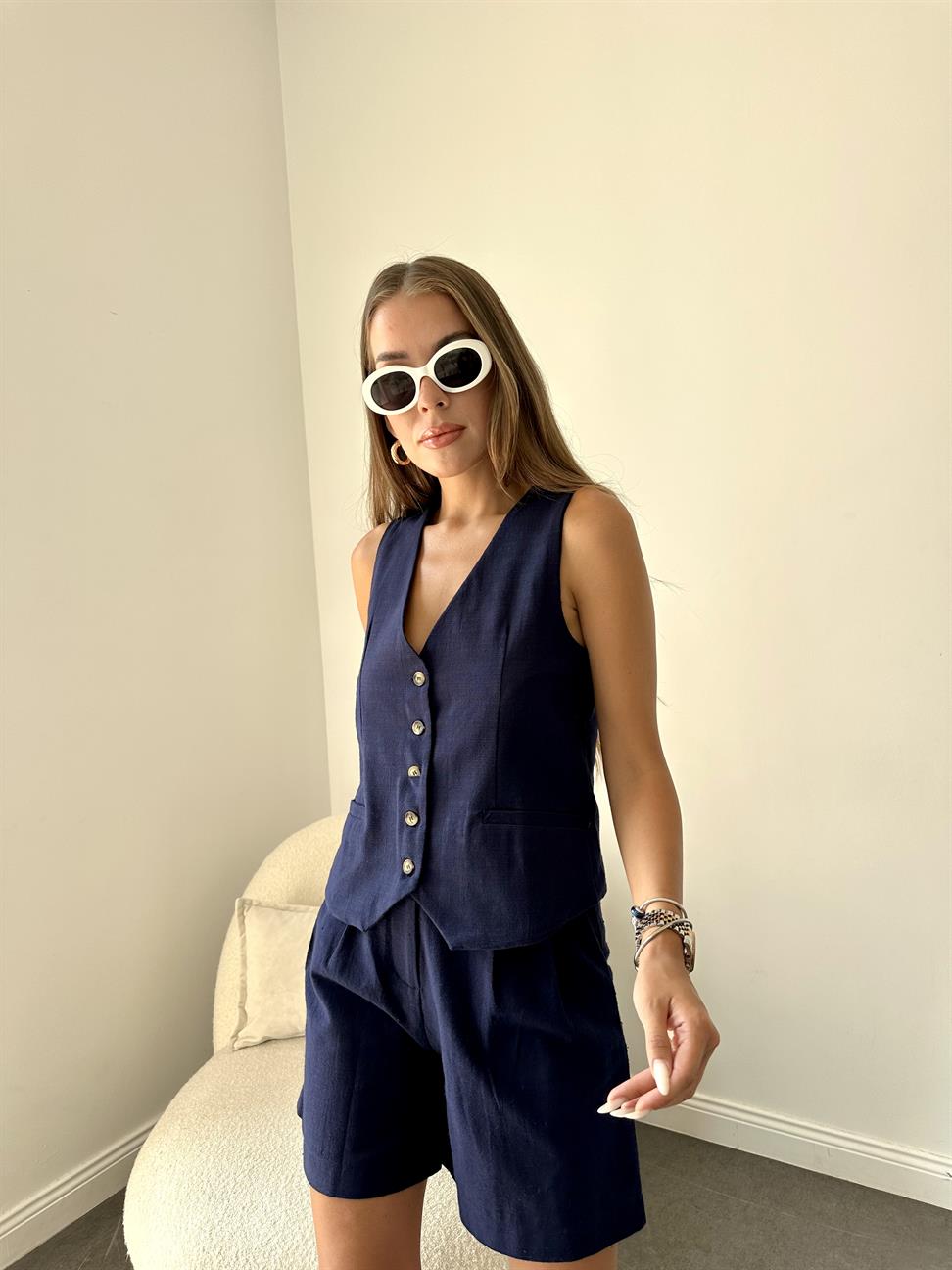 Lacivert Yelekli Keten Takım