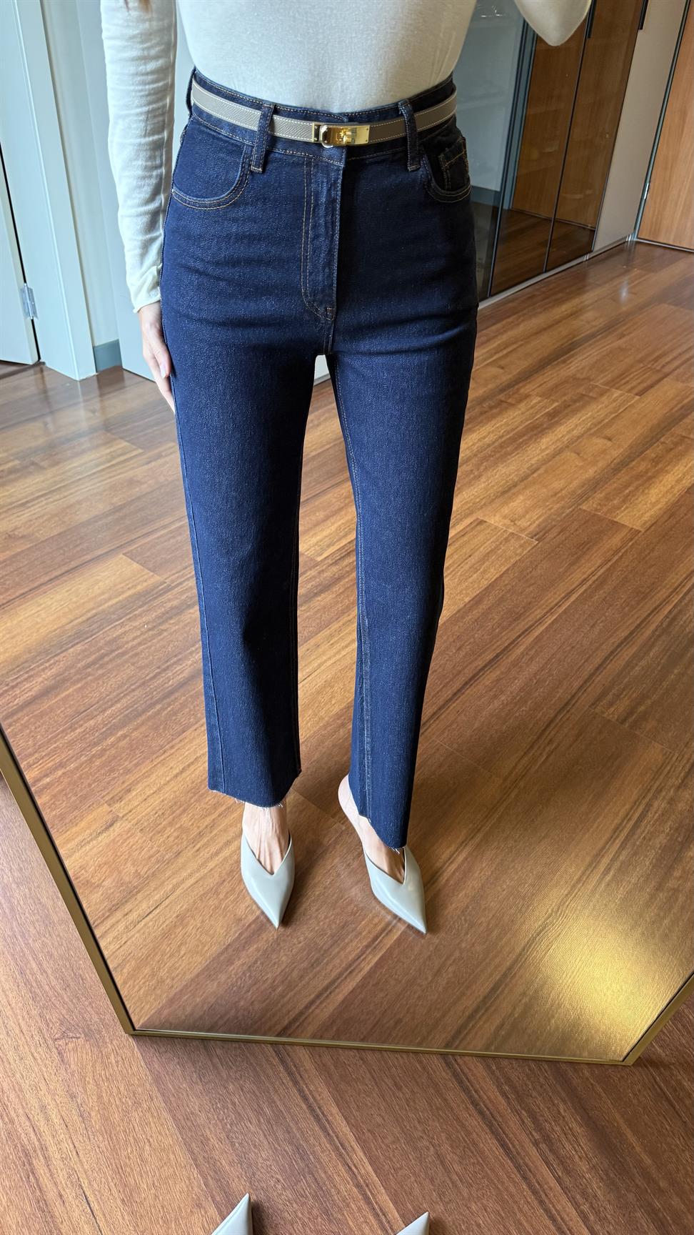 Lacivert Yıkamalı Düz Kesim Jean Pantolon