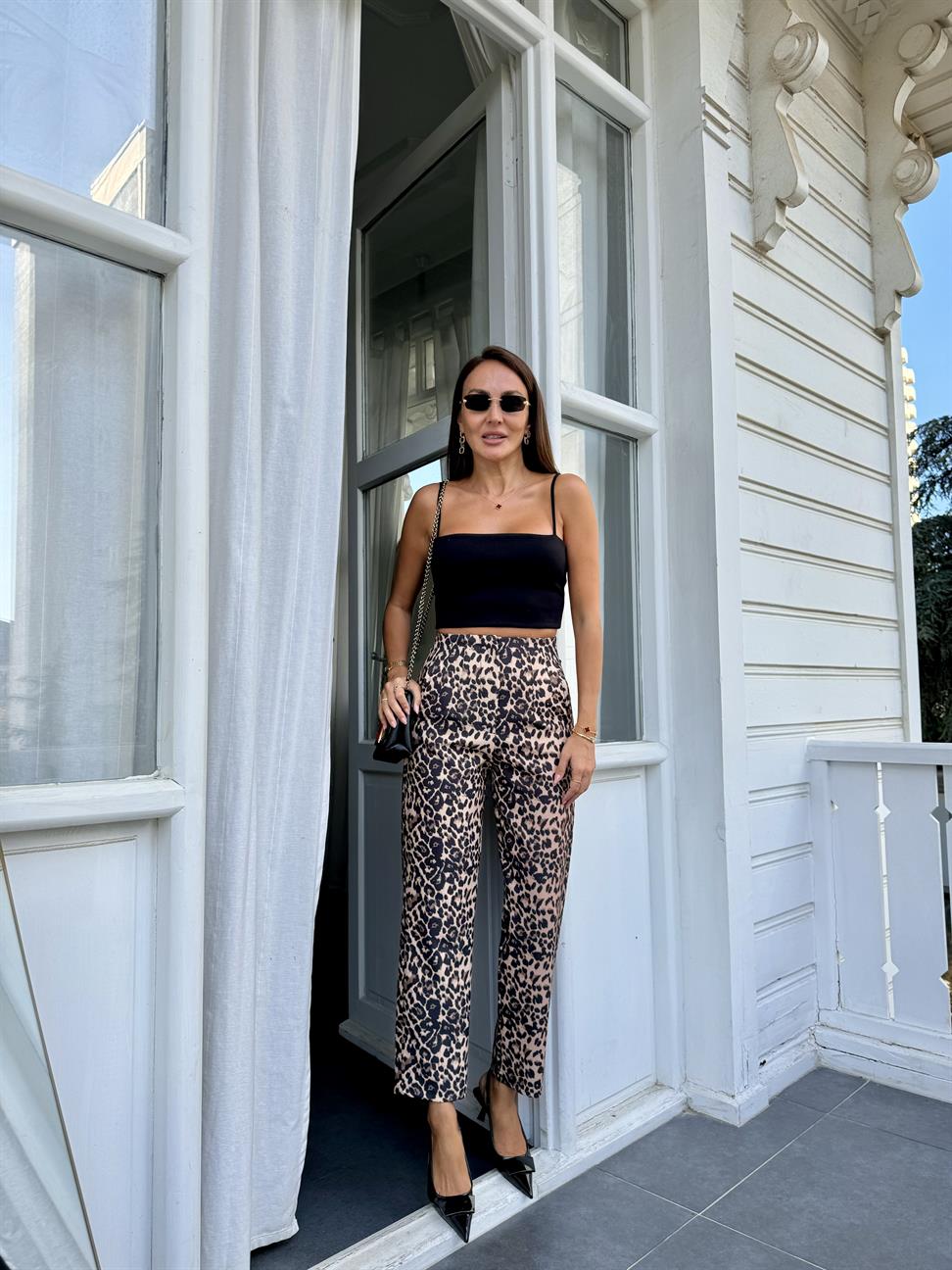 Leopar Desenli Pileli Pantolon