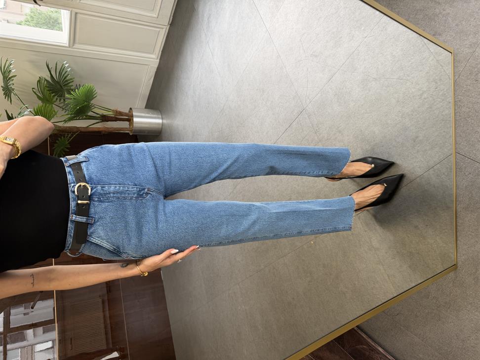 Mavi Boru Paça Kemerli Jean Pantolon