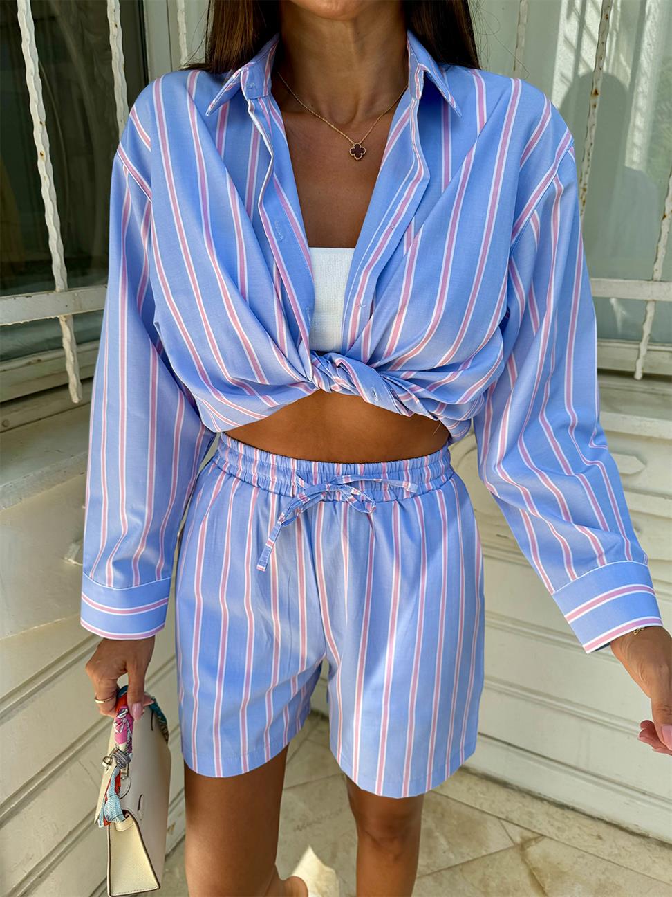 Mavi Dikey Çizgili Gömlek Şort Takım
