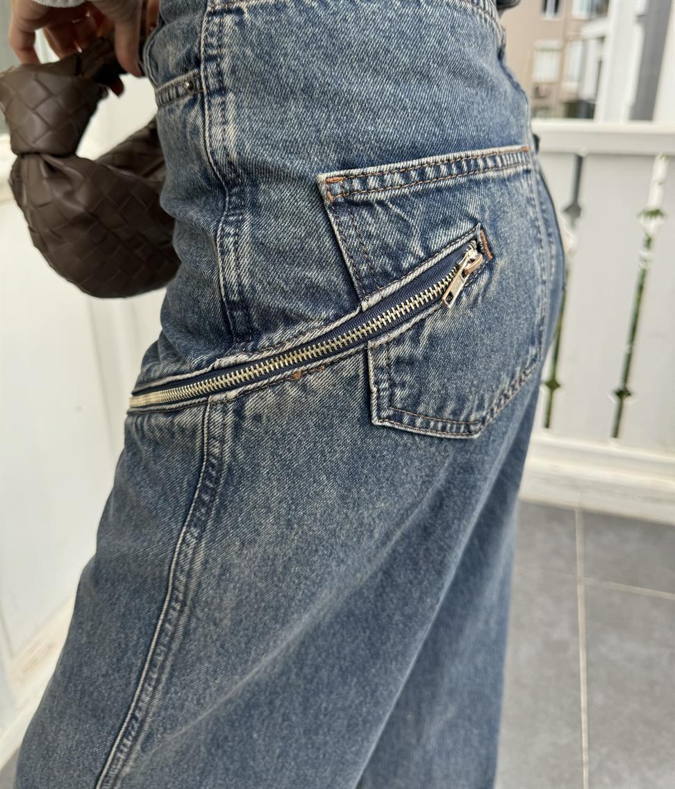 Mavi Fermuar Tasarımlı Kot Pantolon