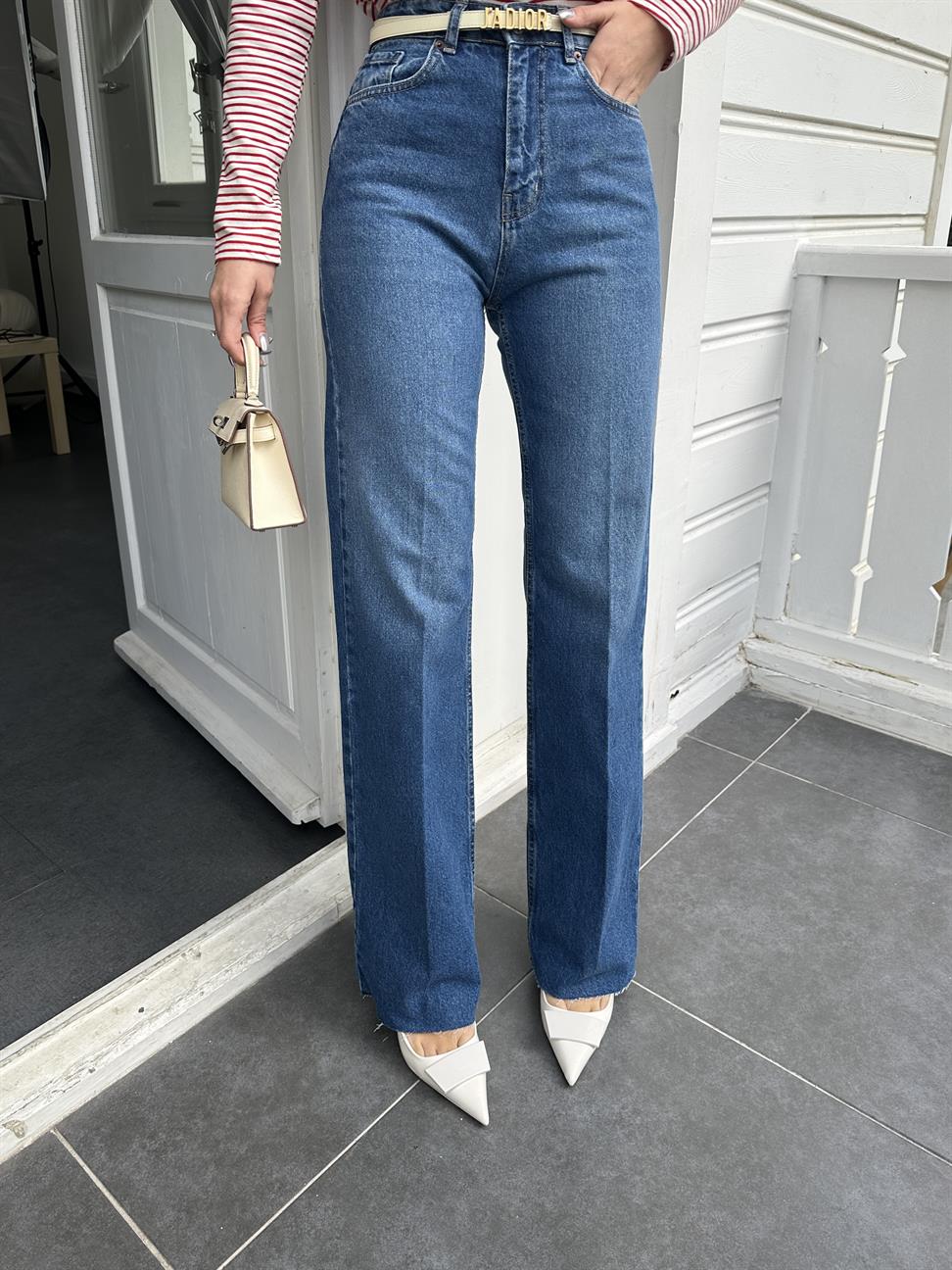 Mavi Kesik Paça Straight Jean