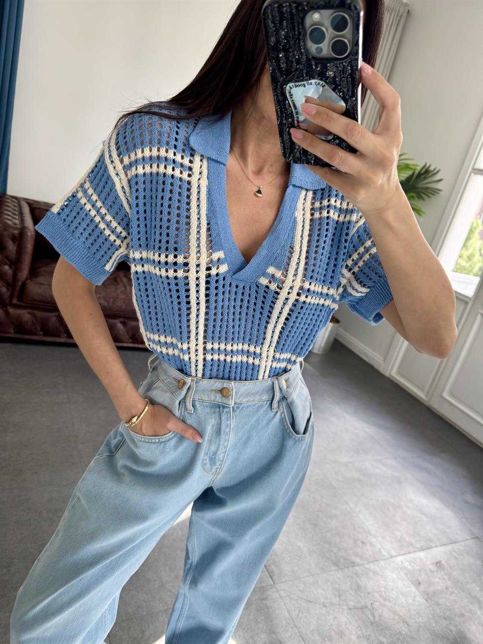 Mavi Kısa Kol Delikli Triko Bluz