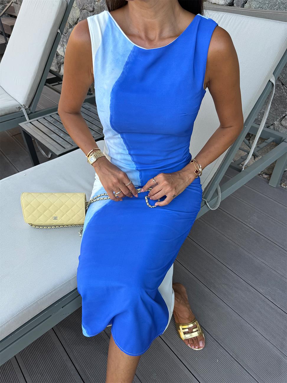 Mavi Kolsuz Desenli Elbise