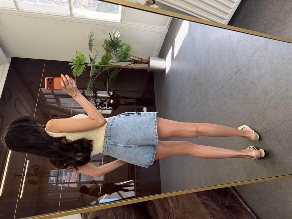 Mavi Önü Pikseli Şort