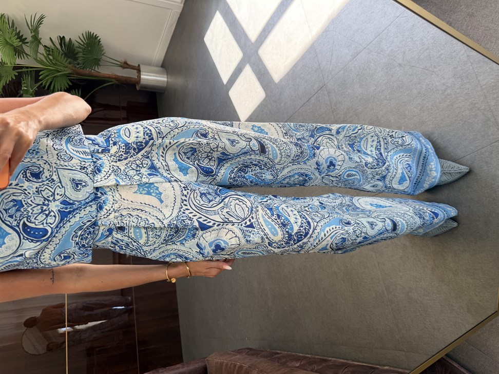 Mavi Şal Desenli Bağlamalı Bluz Pantolon Takım