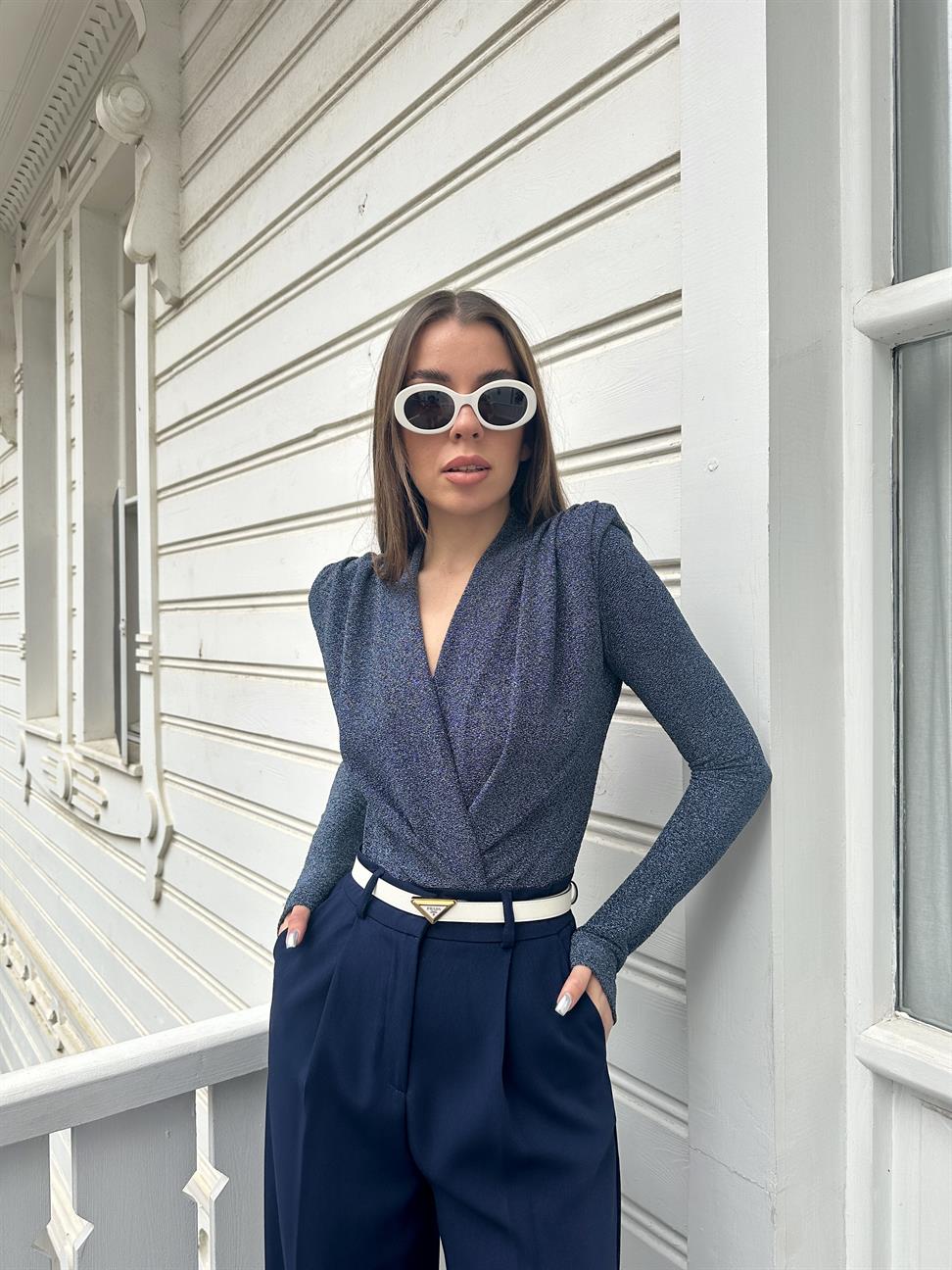 Mavi Simli Vatkalı Bodysuit