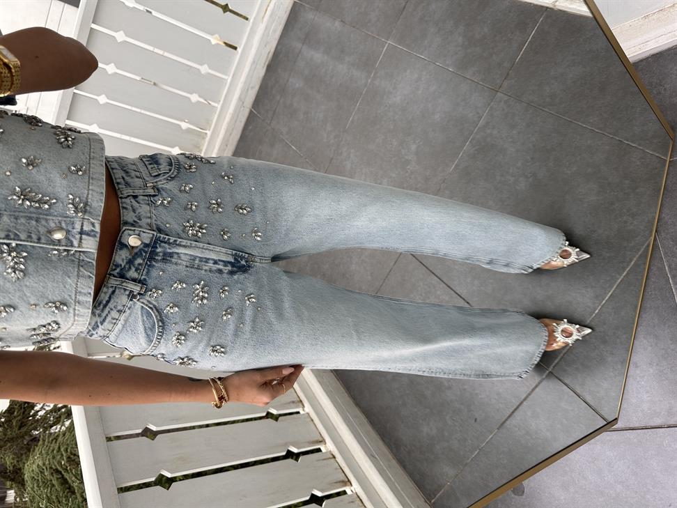 Mavi Taş İşleme Detay Jean