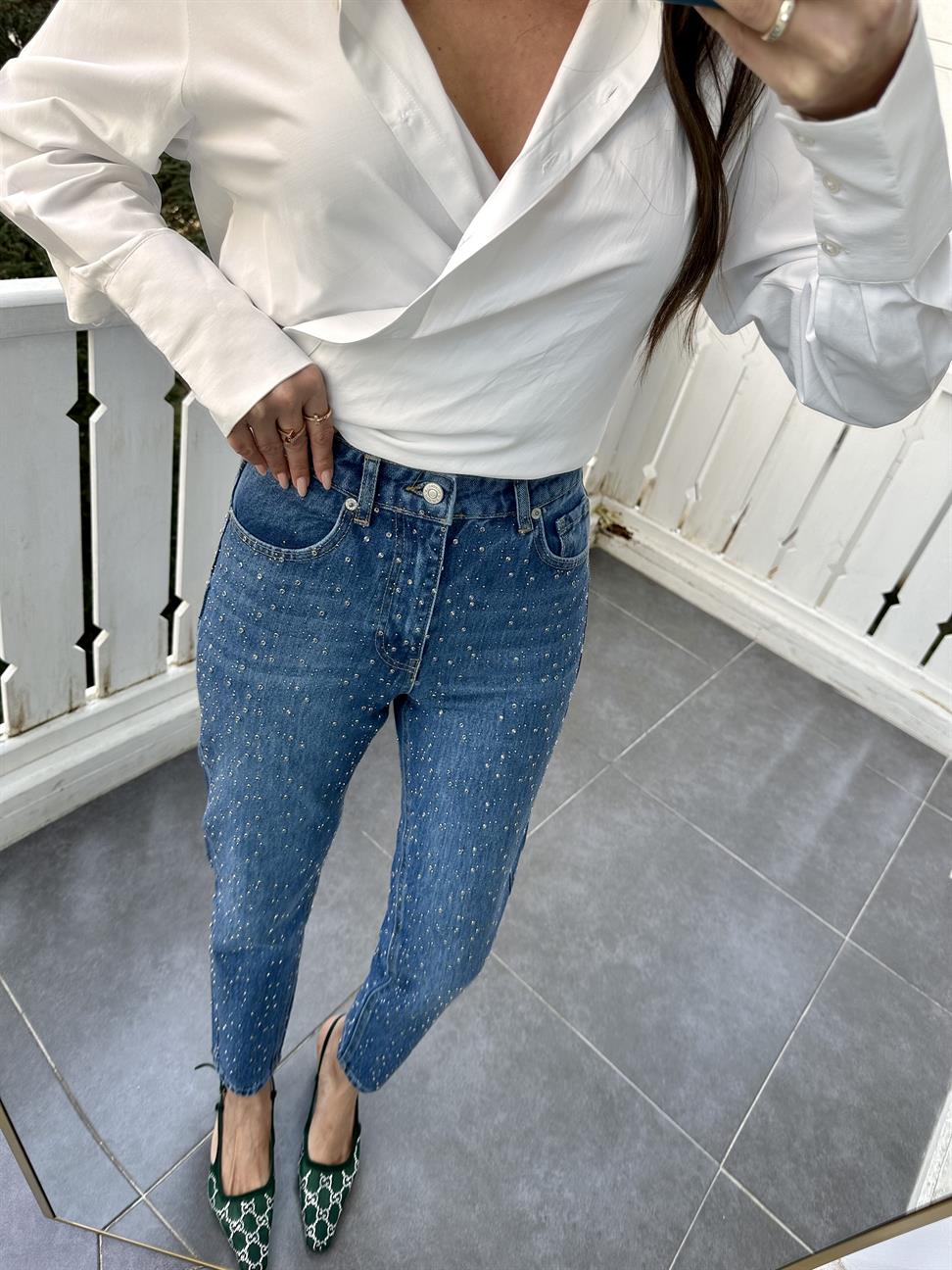 Mavi Taş İşleme Mom Fit Jean