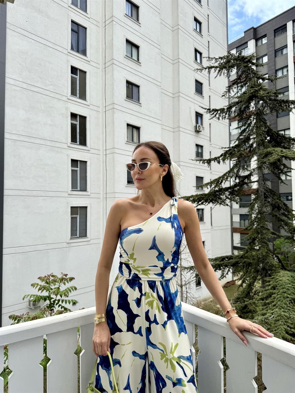 Mavi Tek Omuz Desenli Tulum