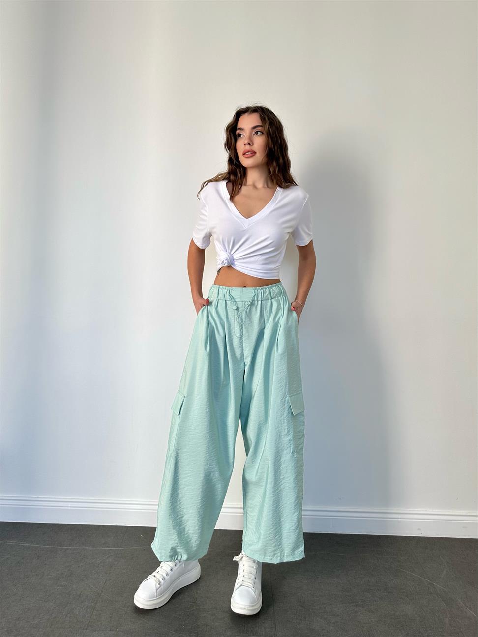 Mint Yeşil Paraşüt Kumaş Bol Kesim Kargo Pantolon