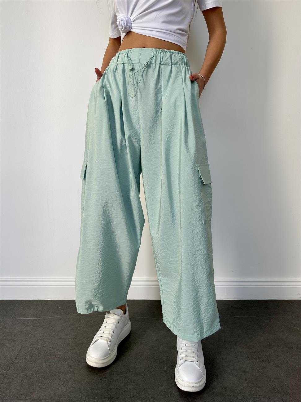 Mint Yeşil Paraşüt Kumaş Bol Kesim Kargo Pantolon