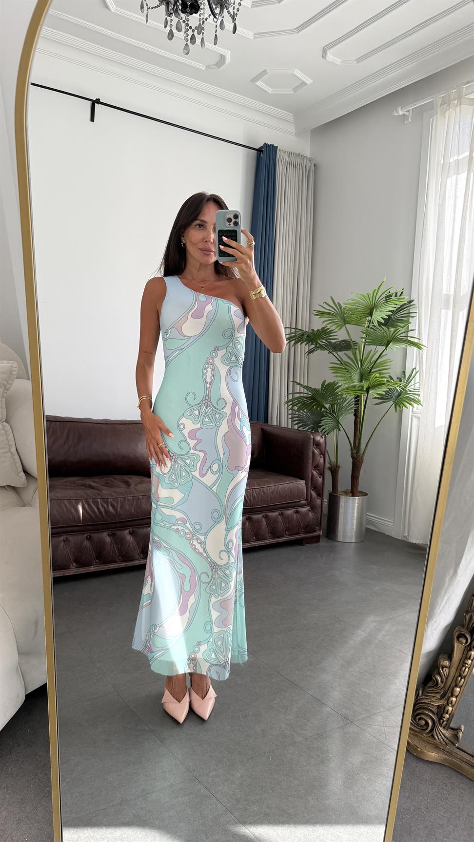 Mint Yeşil Tek Kol Desenli Şifon Elbise