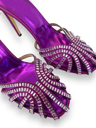 Mor Baget Taşlı İnce Topuklu Ayakkabı