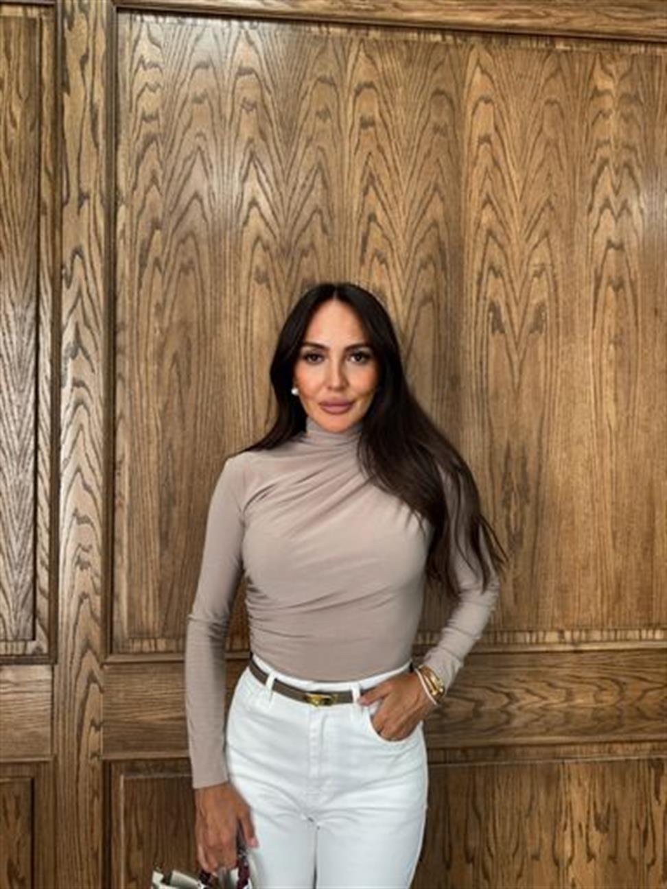 Nude Omuz ve Bel Pile Bluz