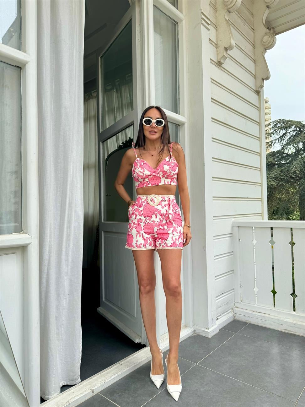 Pembe Büstiyer Şort Takım