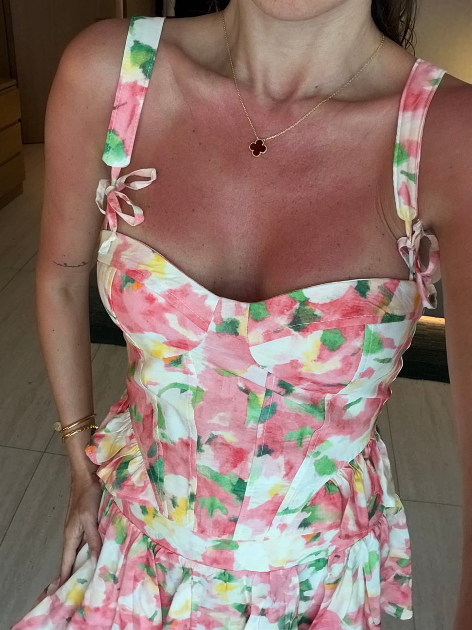 Pembe Çiçekli Fırfır Etekli Takım