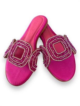 Pembe Clara Taşlı Terlik