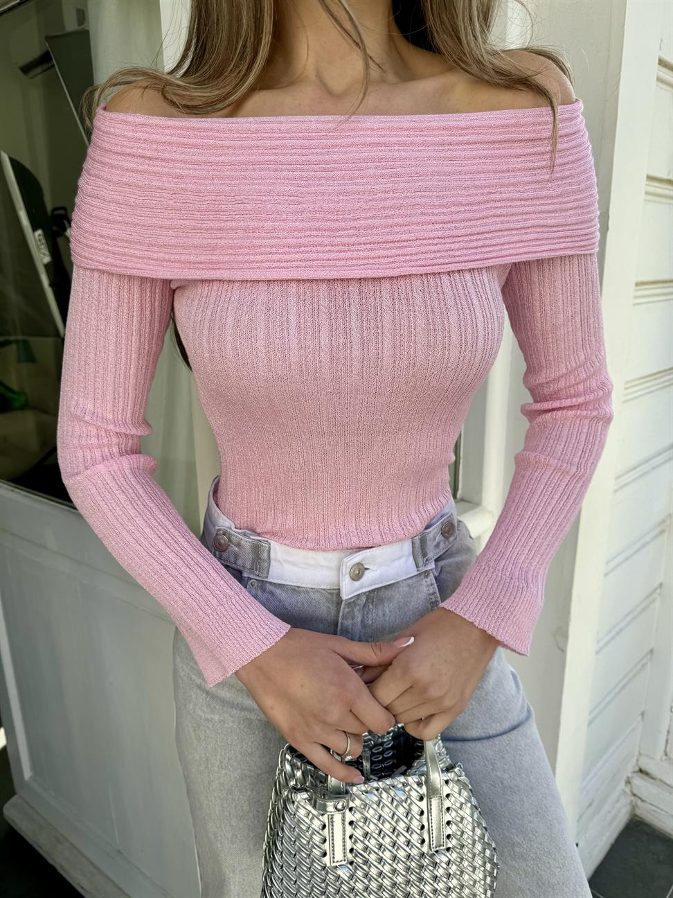 Pembe İnce Doku Kayık YaKa Triko