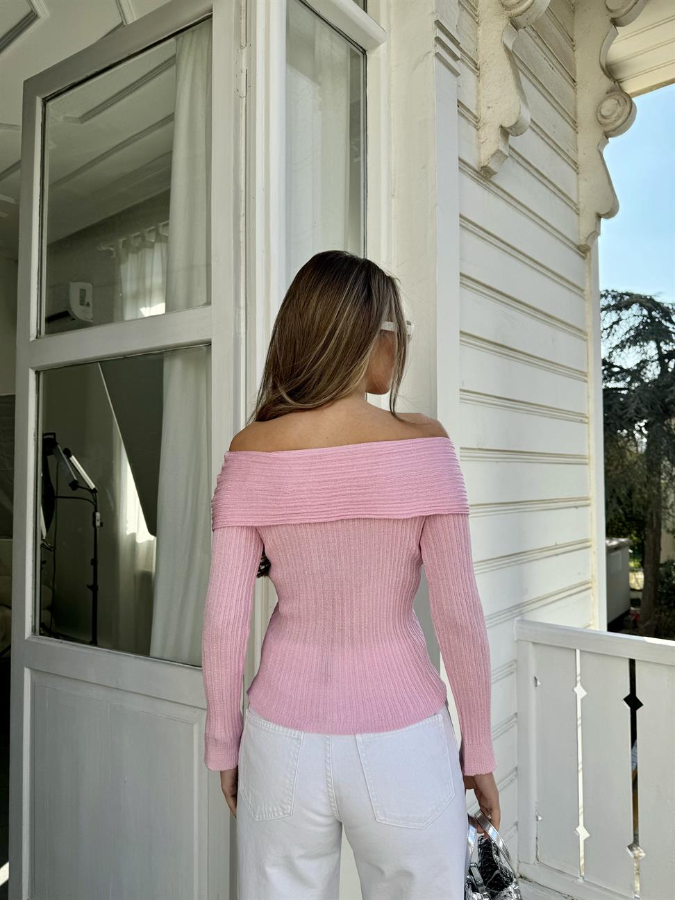 Pembe İnce Doku Kayık YaKa Triko