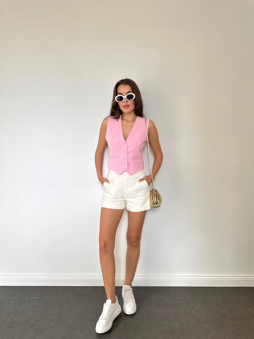 Pembe Önden Düğmeli Yelek