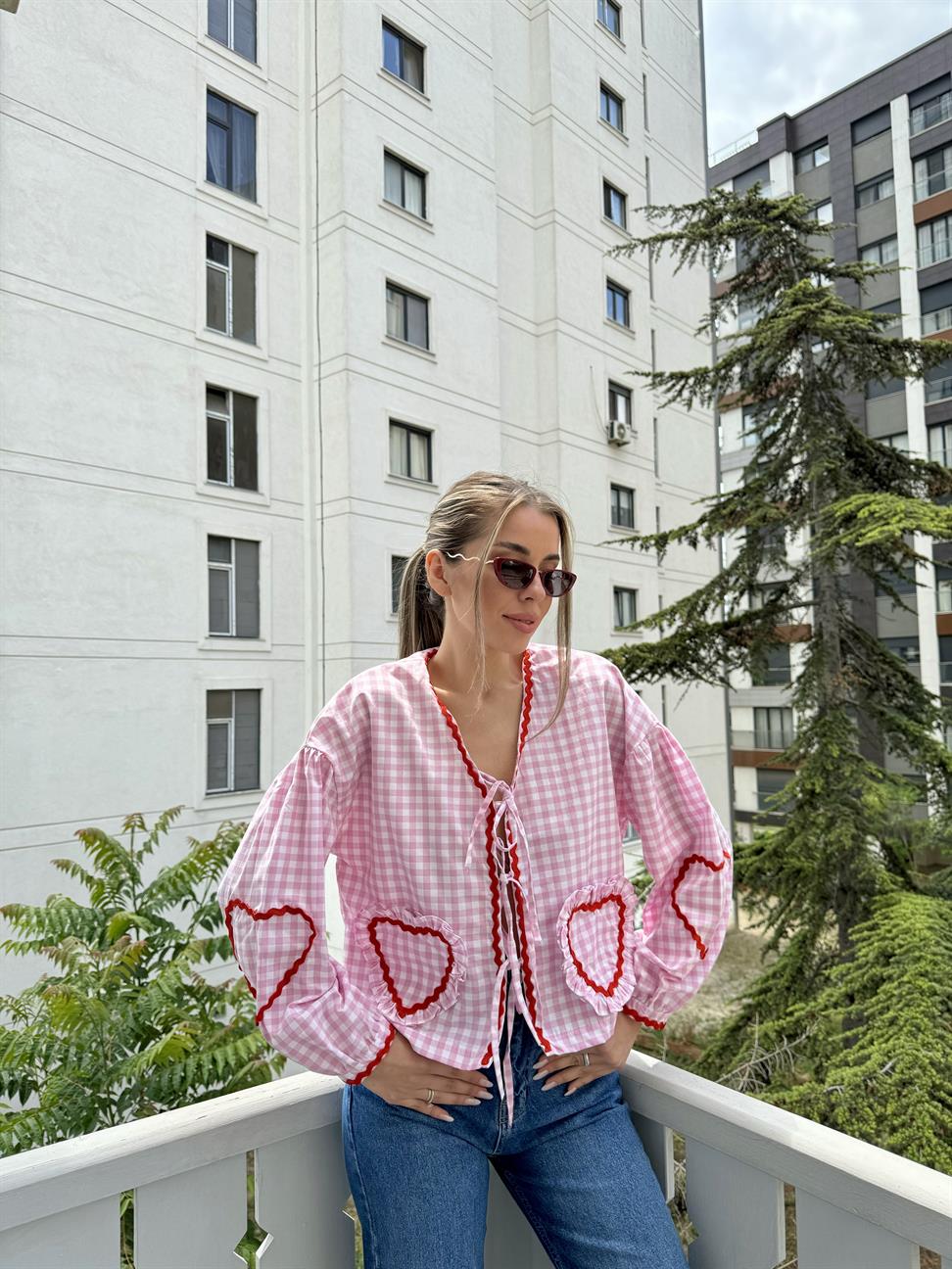 Pembe Pötikare Kalp Gömlek Bluz