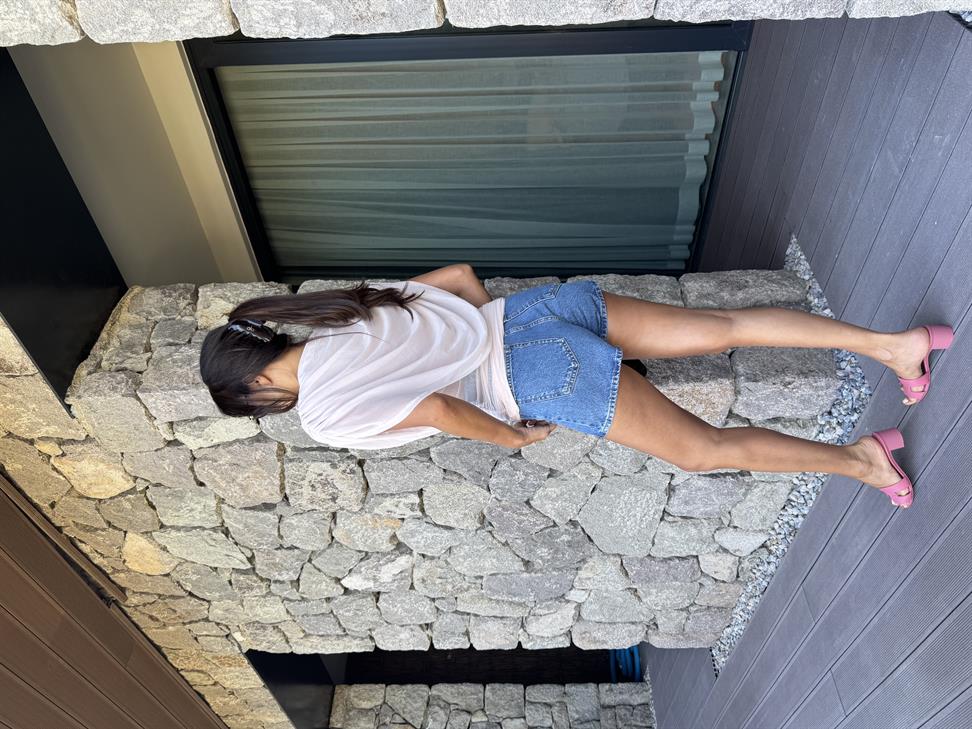 Pudra Dökümlü Bluz