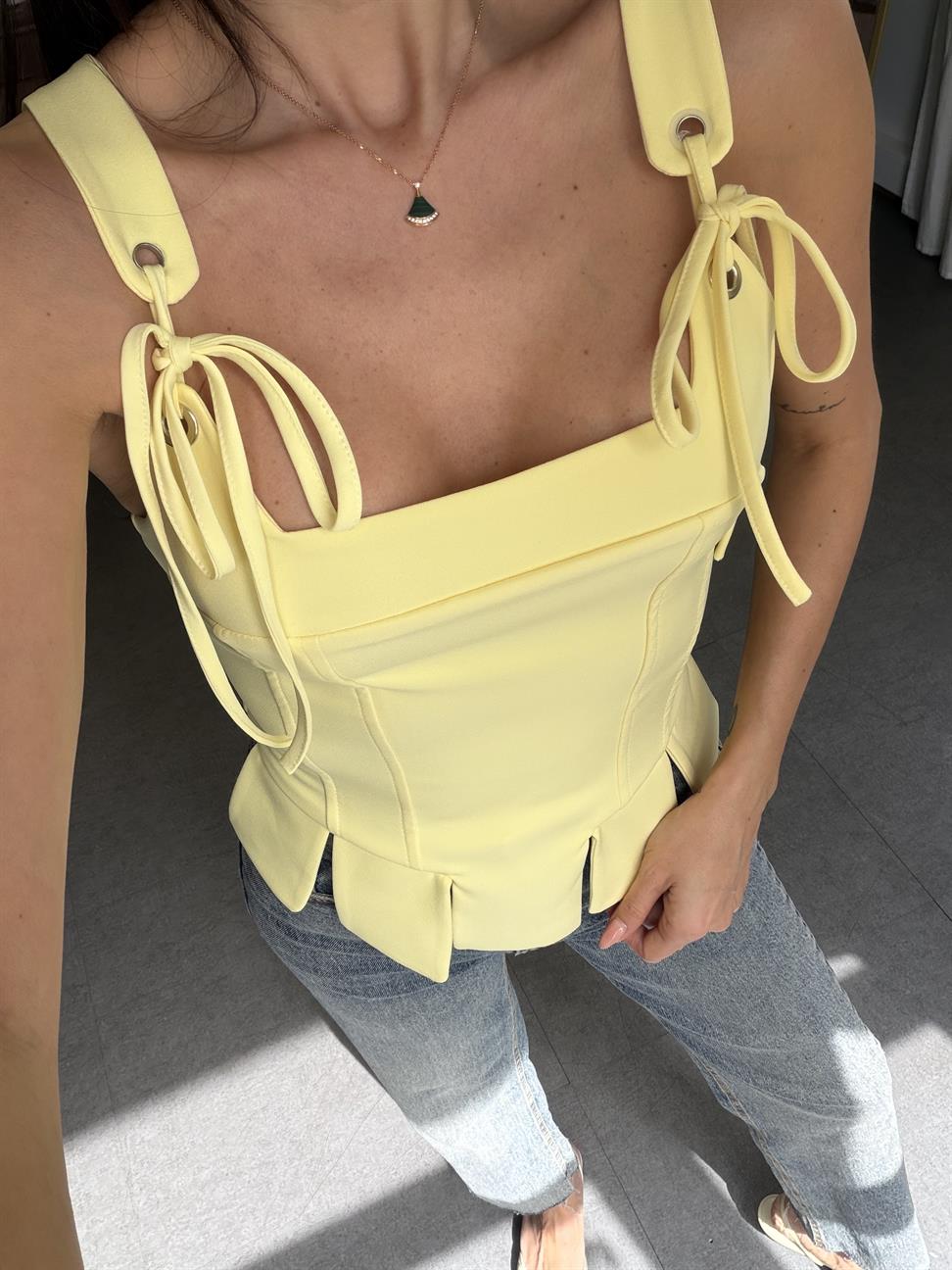 Sarı Atlas Korse Bluz