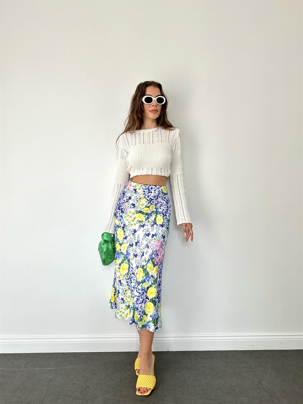 Sarı Çiçek Desen Saten Etek