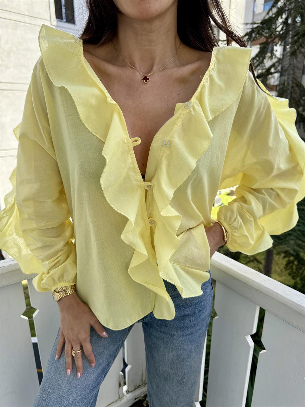 Sarı Fırfırlı Gömlek