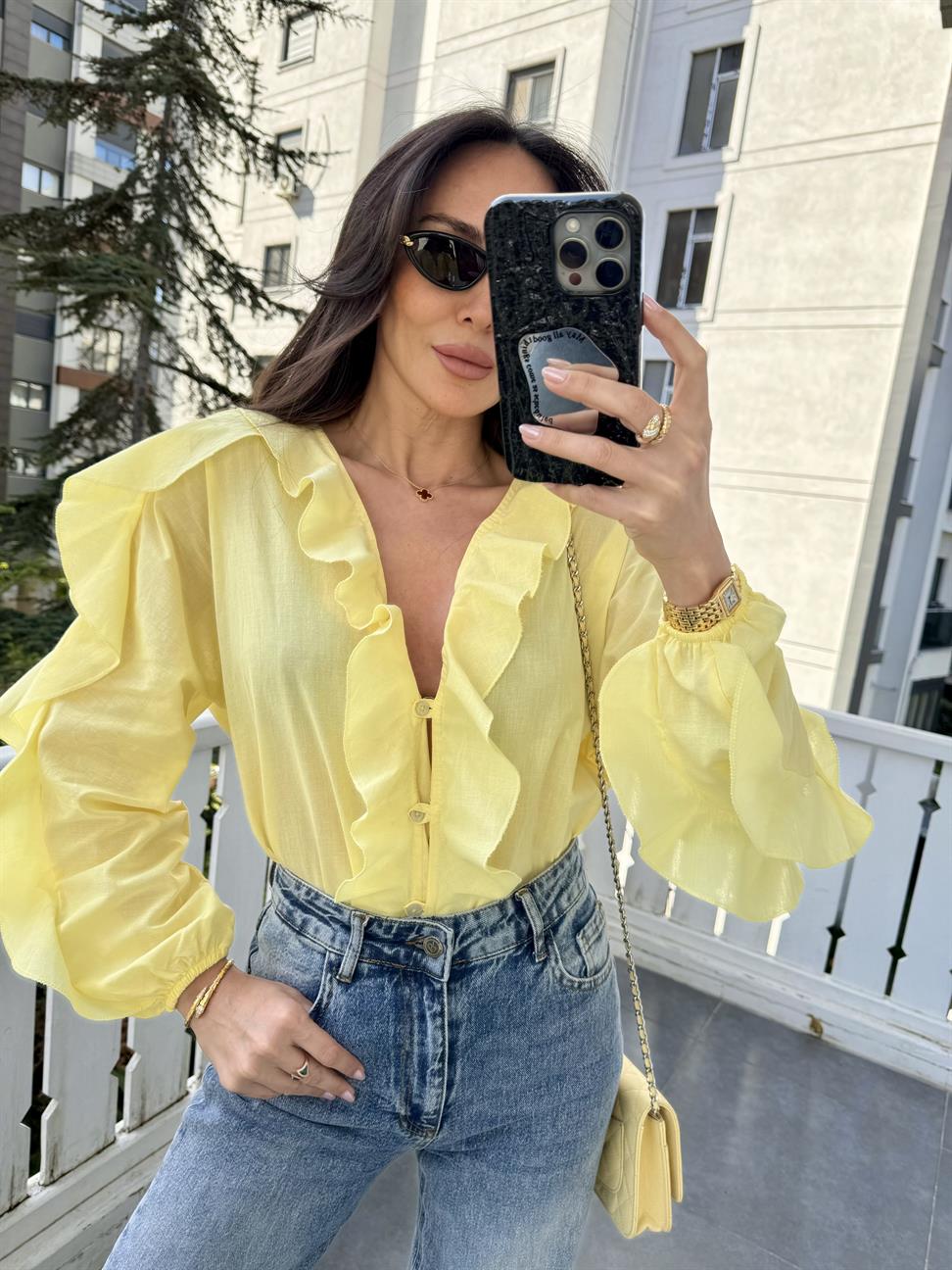 Sarı Fırfırlı Gömlek