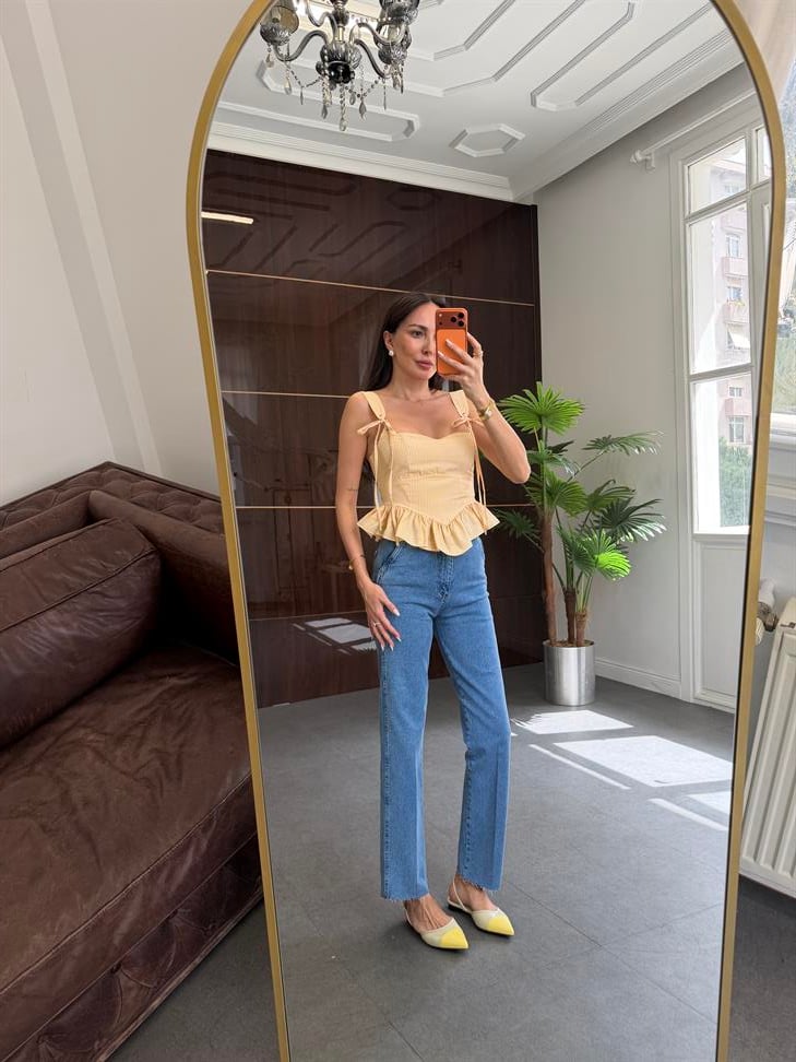 Sarı Fırfırlı Pötikare Bluz