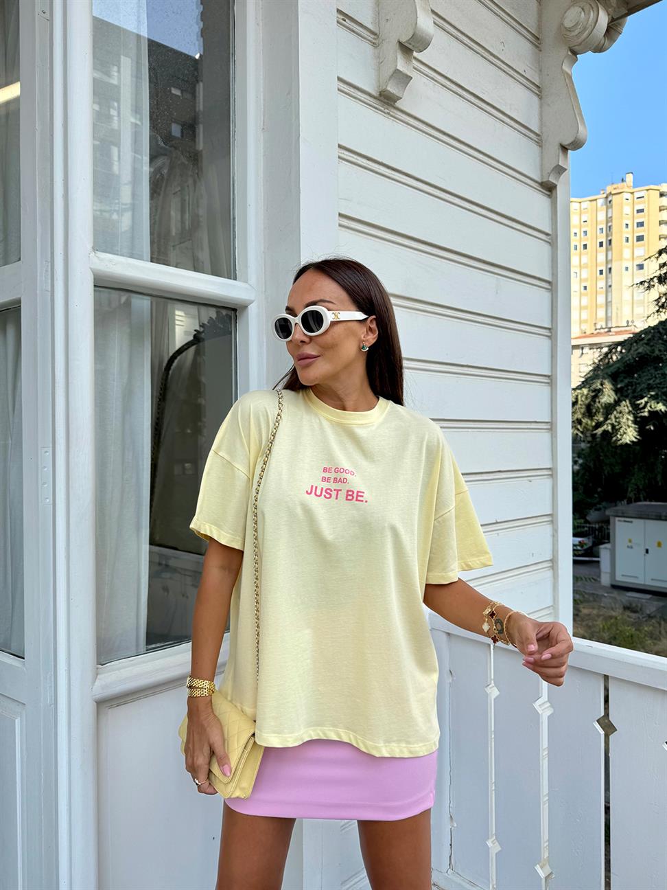 Sarı Just Be Tshirt