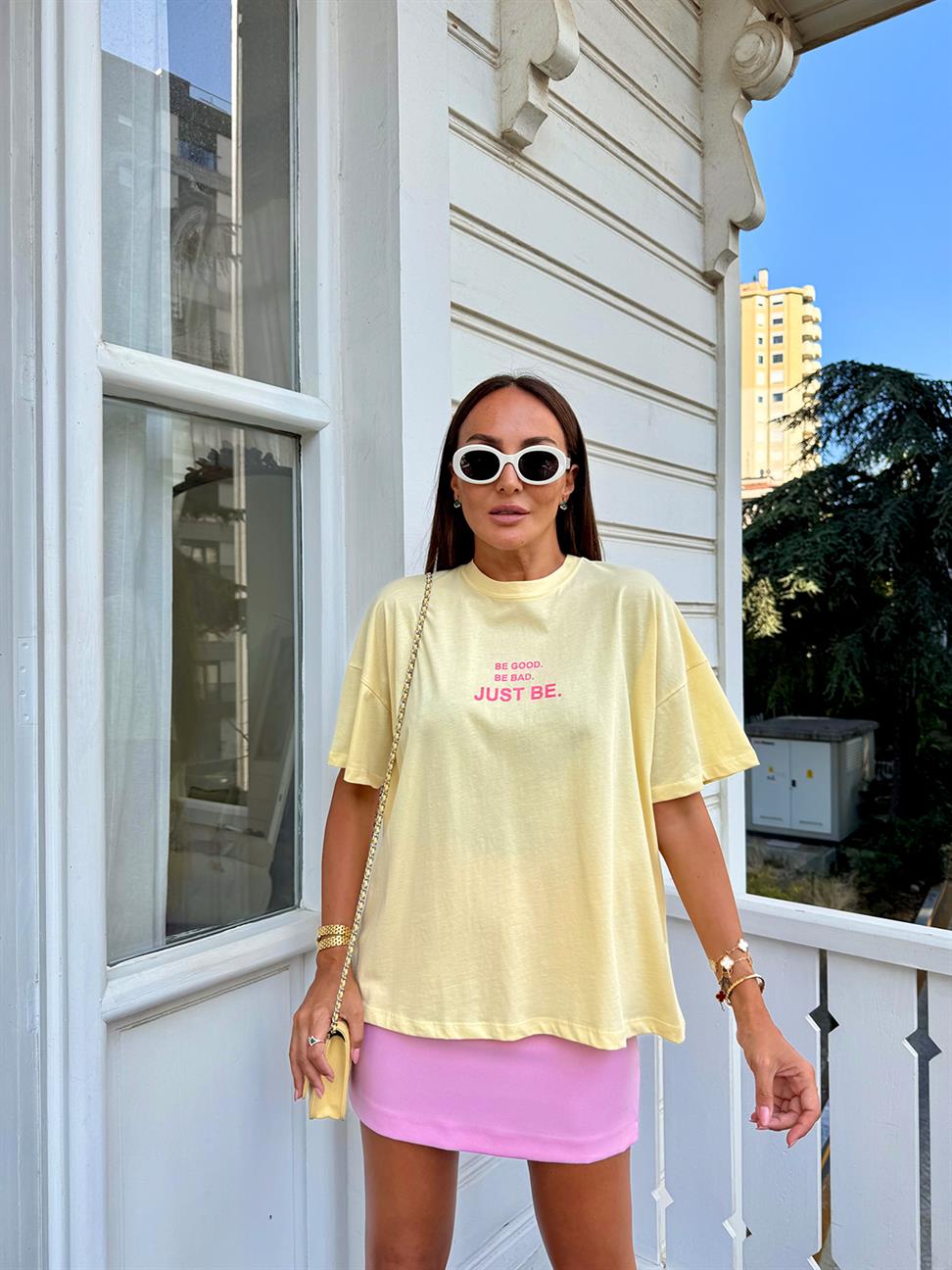 Sarı Just Be Tshirt