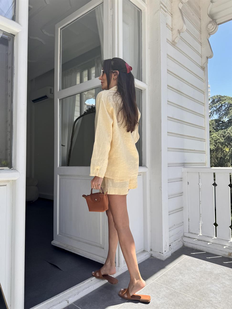 Sarı Keten Şortlu Takım